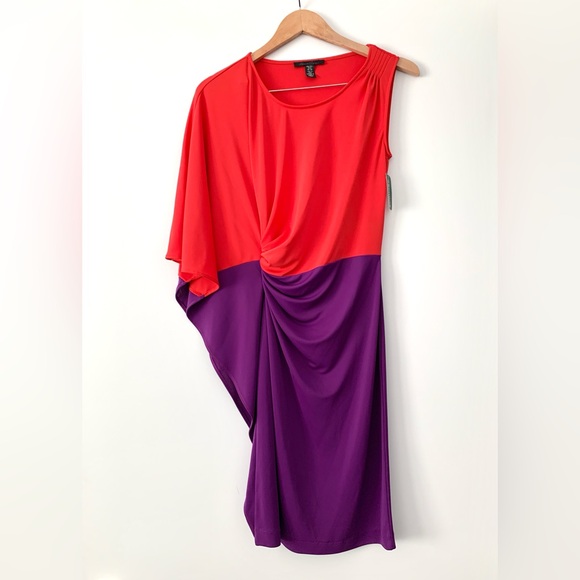❗️CLEAROUT❗️ NWT! KENNETH COLE ❤️💜 red + purple asymmetrical colorblock DRESS - Picture 3 of 11